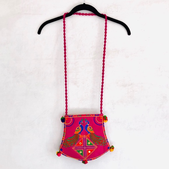 Authentic Handcrafted Indian Peacock Banjara Purse - Picture 3 of 4